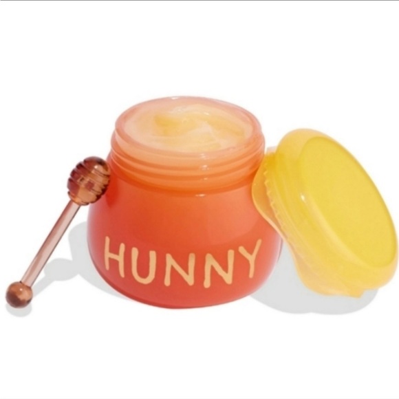 Hunny Pot Lip Care Kit Winnie the Pooh x Colourpop - Picture 4 of 10